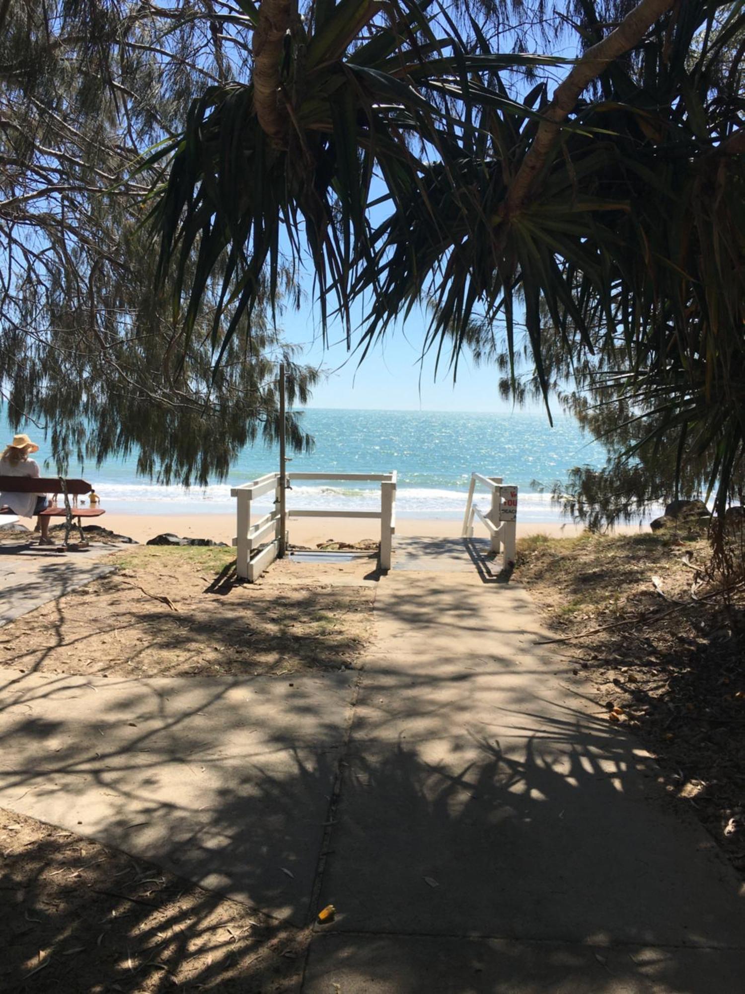 The Bay Beach Shack, Hervey Bay Buitenkant foto
